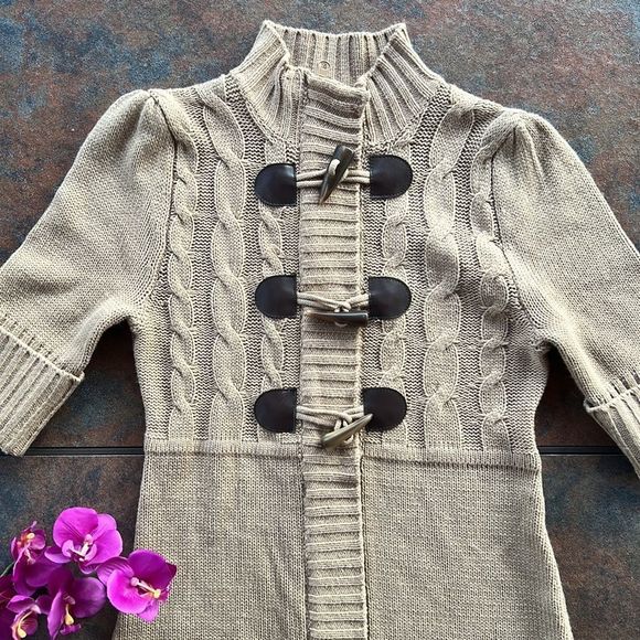 🍃 tan sweater - Picture 2 of 12